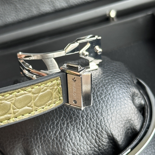 ウブロコピー時計内部構造